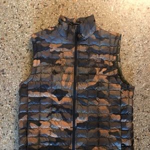 Great North Face vest